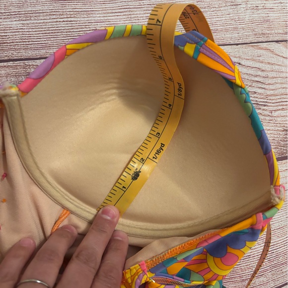 Unique Vintage Swimsuit - Picture 6 of 9